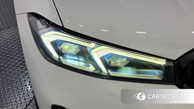 BMW 3 Series (G20) id 4691877 из Кореи 14