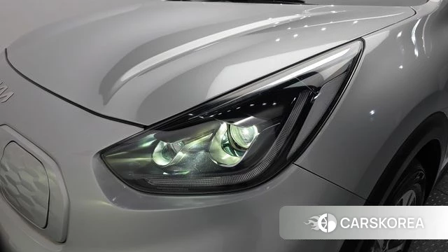 Kia Niro Plus id 4854782 из Кореи 14