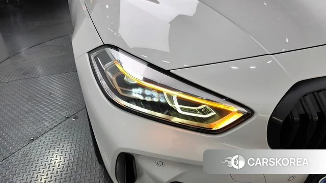 BMW 1 Series (F40) id 4550906 из Кореи 14