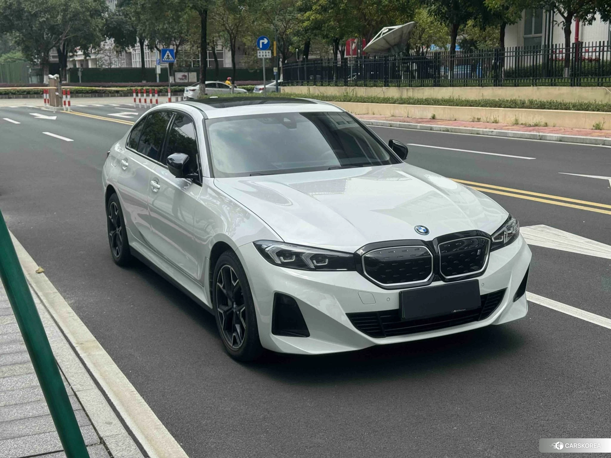 BMW i3 id 4452323 из Китая 14