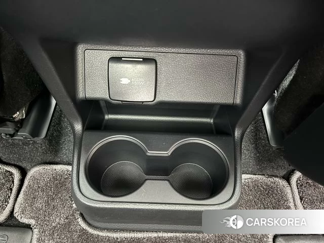 Toyota Saina id 4261114 из Китая 14