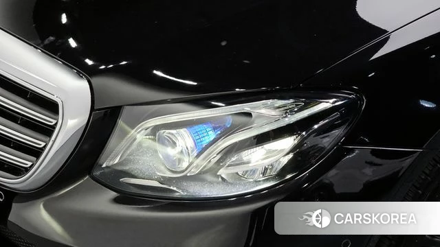 Mercedes-Benz E-Class W213 id 4310450 из Кореи 14