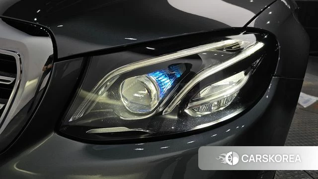 Mercedes-Benz E-Class W213 id 4750979 из Кореи 14