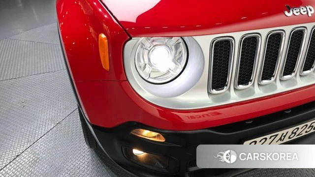 Jeep Renegade id 4269418 из Кореи 14