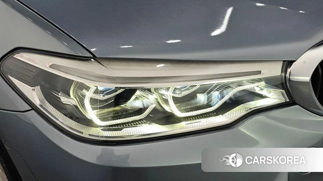 BMW 5 Series (G30) id 4574553 из Кореи 14