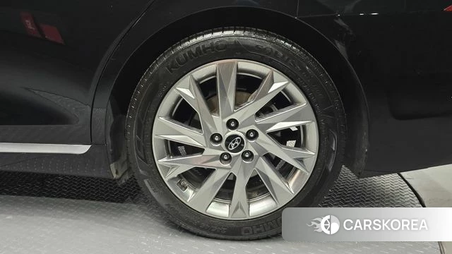 Hyundai The New Grandeur IG Hybrid id 4294477 из Кореи 14