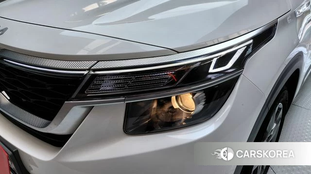 Kia Seltos id 4463657 из Кореи 14