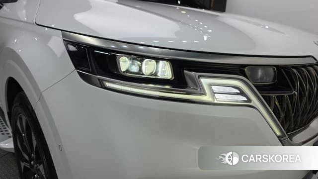 Kia Carnival 4th generation id 4929262 из Кореи 14