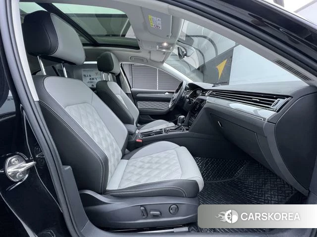 Volkswagen Magotan id 4263113 из Китая 14