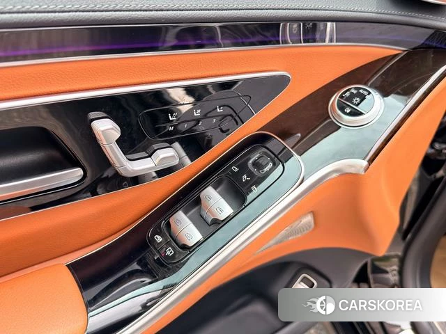 Mercedes-Benz S-class id 4277052 из Китая 14