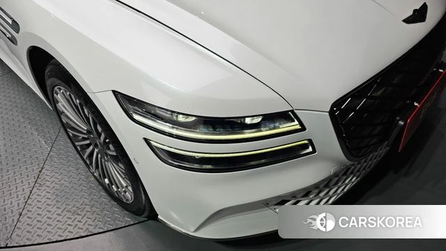 Genesis Electrified G80 (RG3) id 4202005 из Кореи 14
