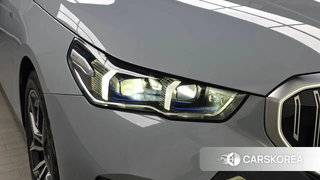 BMW 5 Series (G60) id 4505814 из Кореи 14