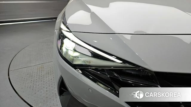 Hyundai Avante Hybrid (CN7) id 4283718 из Кореи 14