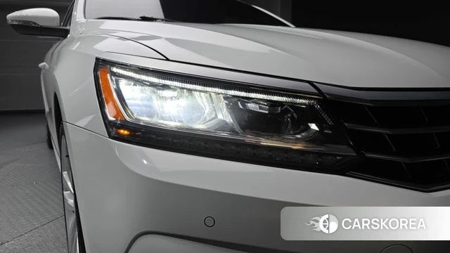 Volkswagen The New Passat id 4465530 из Кореи 14