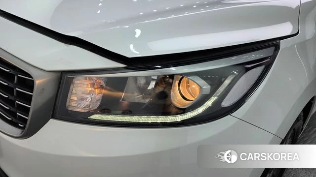 Kia The New Carnival id 4410866 из Кореи 14