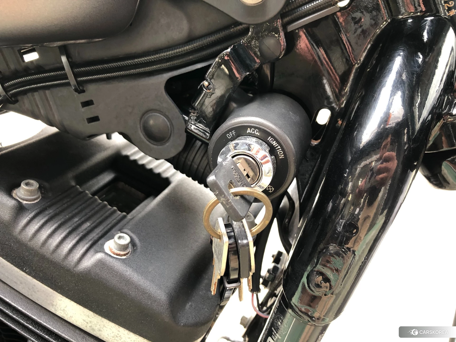 Harley-Davidson Sportster XL883N id 3946617 из Японии 14