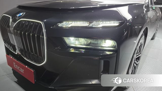 BMW 7 Series (G70) id 4343403 из Кореи 14