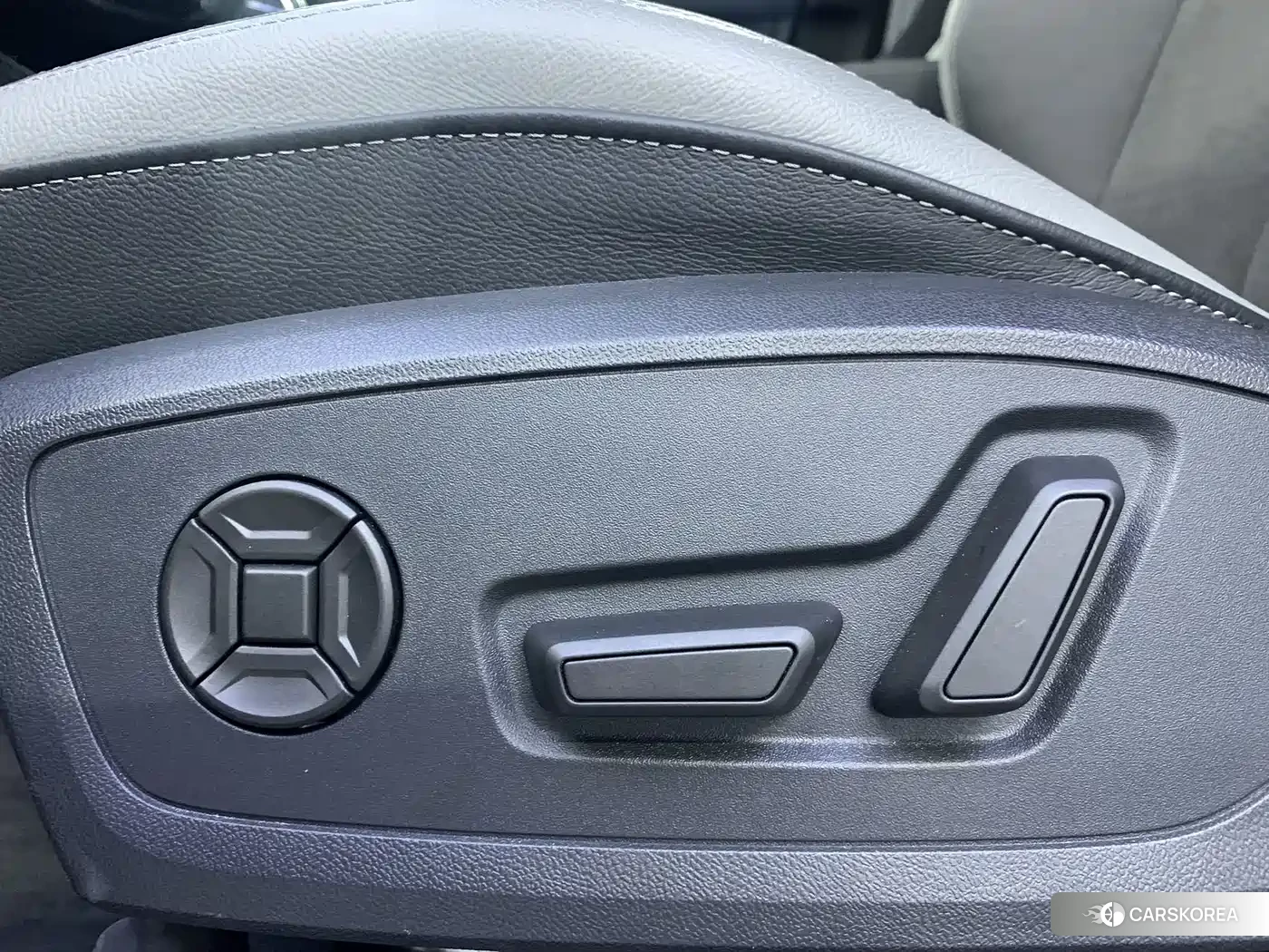 Audi Q3 id 4681104 из Китая 14