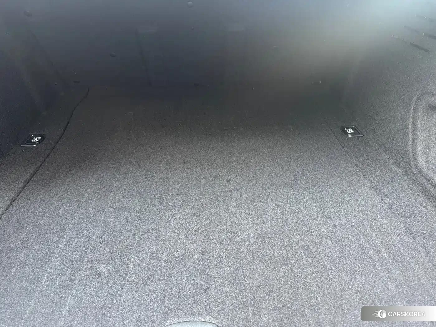 Audi A6L id 4576373 из Китая 14