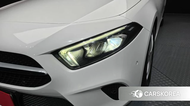 Mercedes-Benz A-Class W177 id 4356413 из Кореи 14