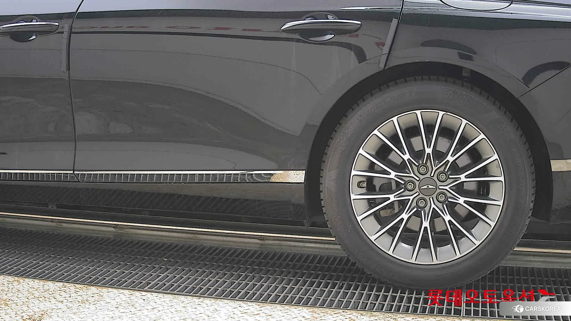 Hyundai G80 id 4289375 из Кореи 14