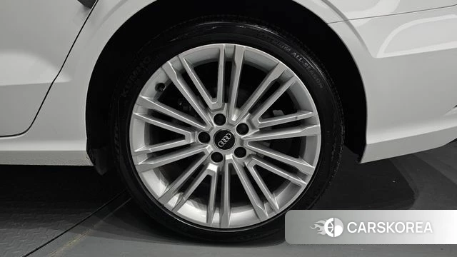 Audi New A3 id 4232990 из Кореи 14