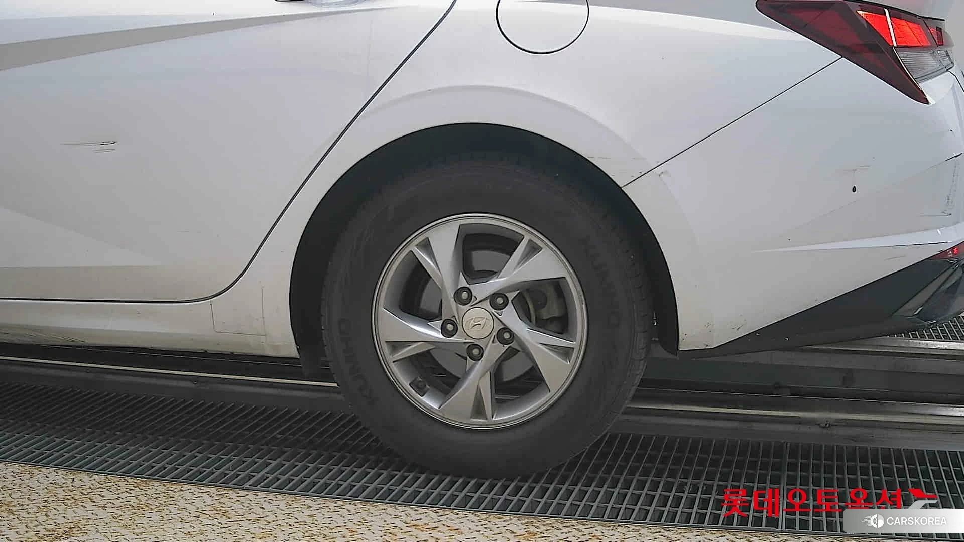 Hyundai Avante id 4504331 из Кореи 14