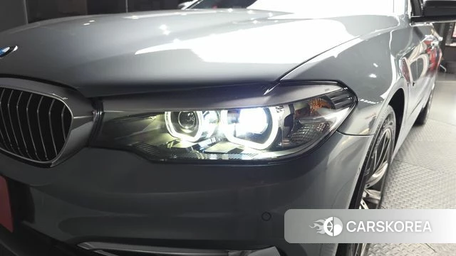 BMW 5 Series (G30) id 4403456 из Кореи 14