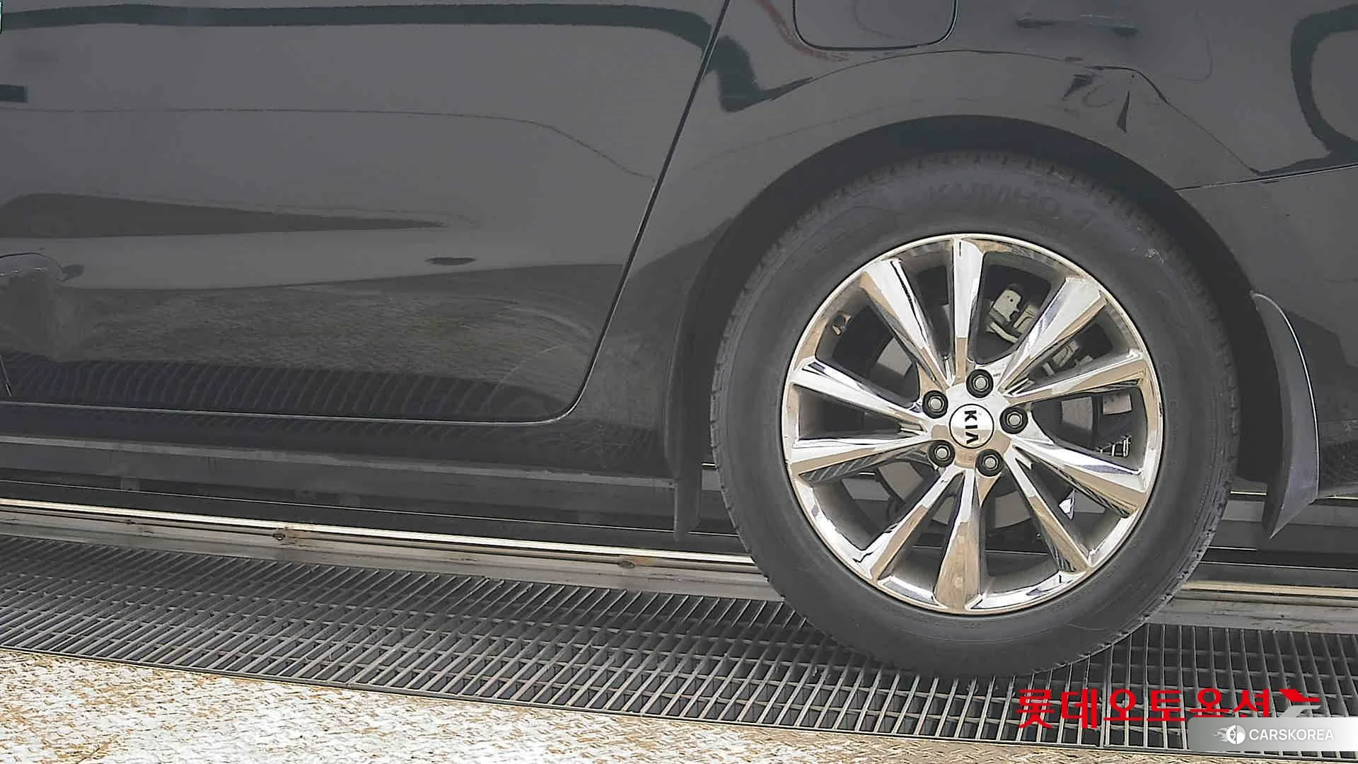 Kia Carnival id 3882130 из Кореи 14