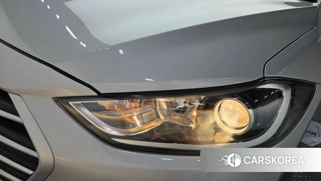 Hyundai Avante AD id 4491143 из Кореи 14