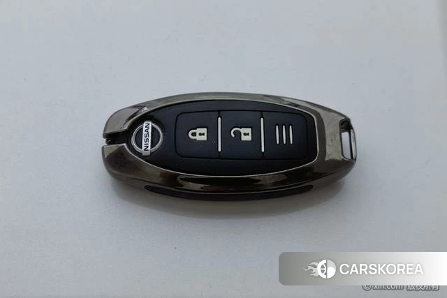 Nissan Tuda id 4258986 из Китая 14