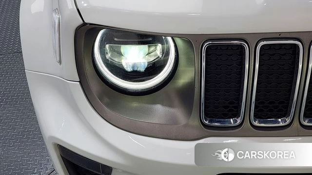 Jeep Renegade id 4464626 из Кореи 14