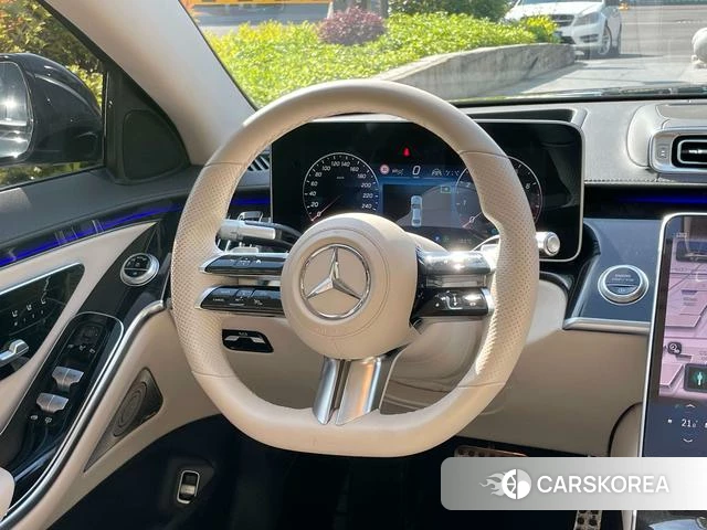 Mercedes-Benz S-class id 4259615 из Китая 14