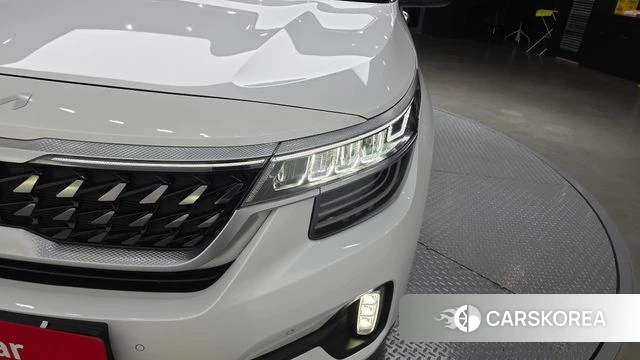 Kia Seltos id 4303545 из Кореи 14