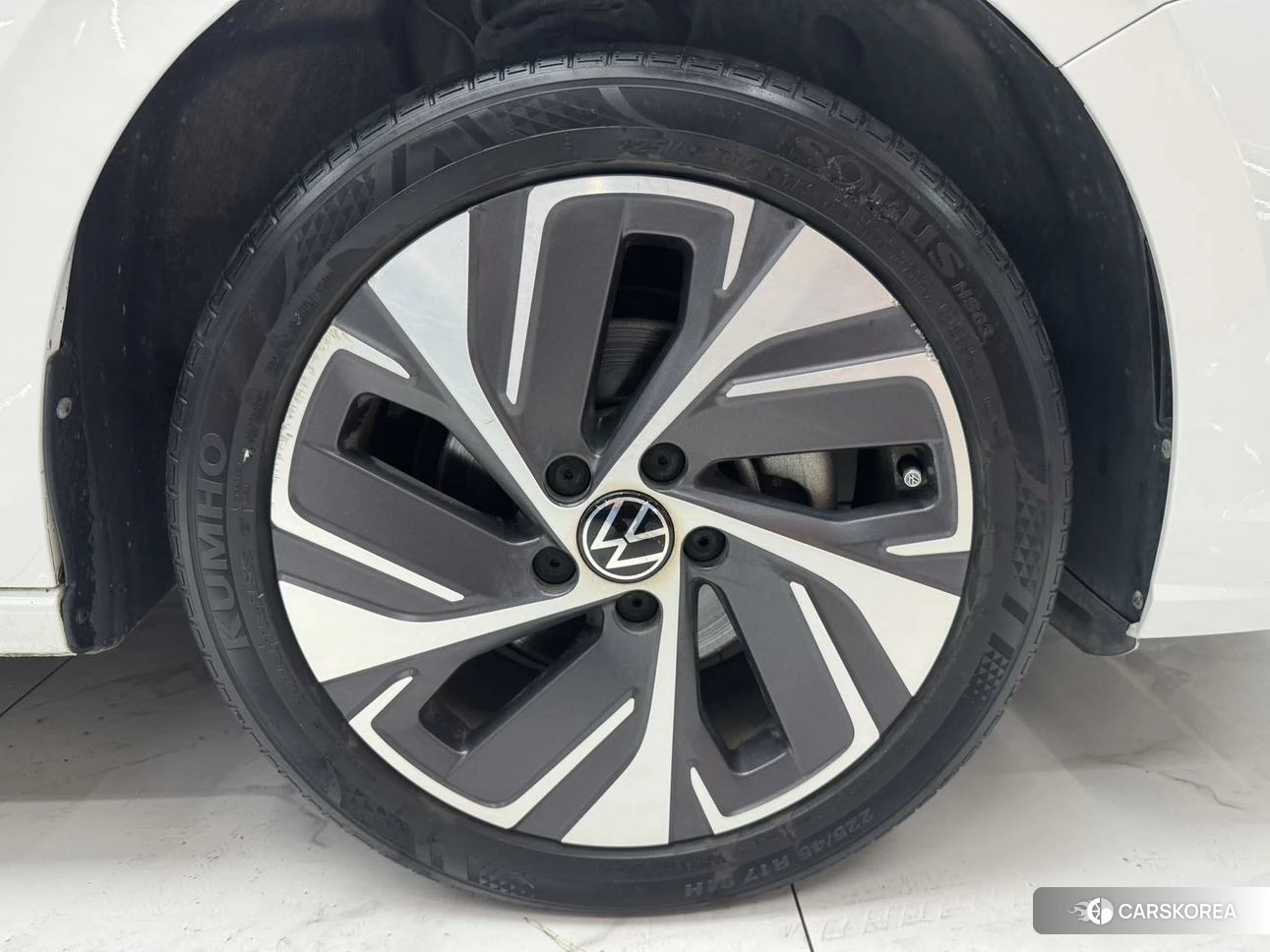 Volkswagen Bora id 4473914 из Китая 14