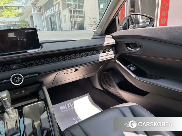 Honda Accord id 4307789 из Китая 14