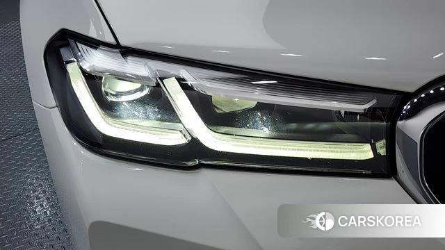 BMW 5 Series (G30) id 4428152 из Кореи 14