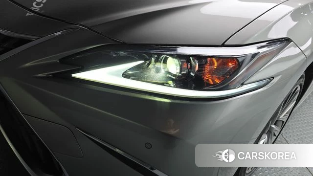 Lexus ES300h 7th generation id 4230267 из Кореи 14