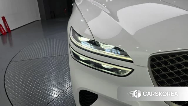 Genesis GV70 id 4383493 из Кореи 14