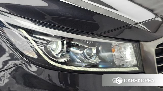 Kia The New Carnival id 4924017 из Кореи 14