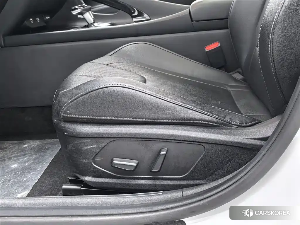 Hyundai Elantra id 4547343 из Китая 14