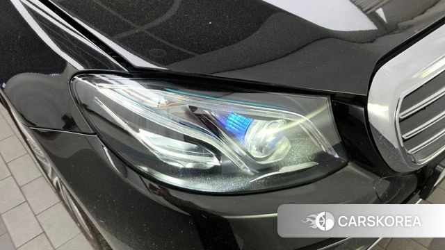 Mercedes-Benz E-Class W213 id 4435877 из Кореи 14