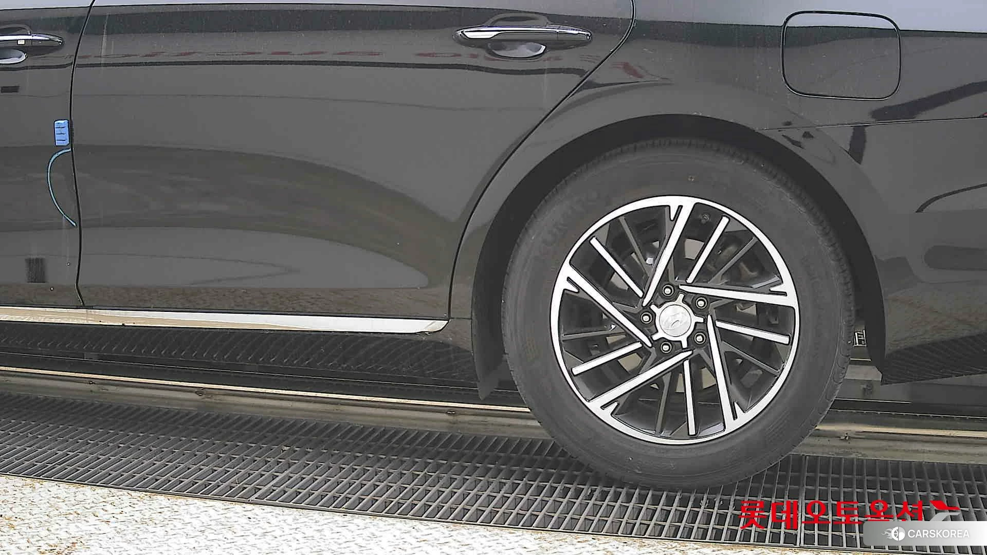 Hyundai Grandeur id 4289319 из Кореи 14