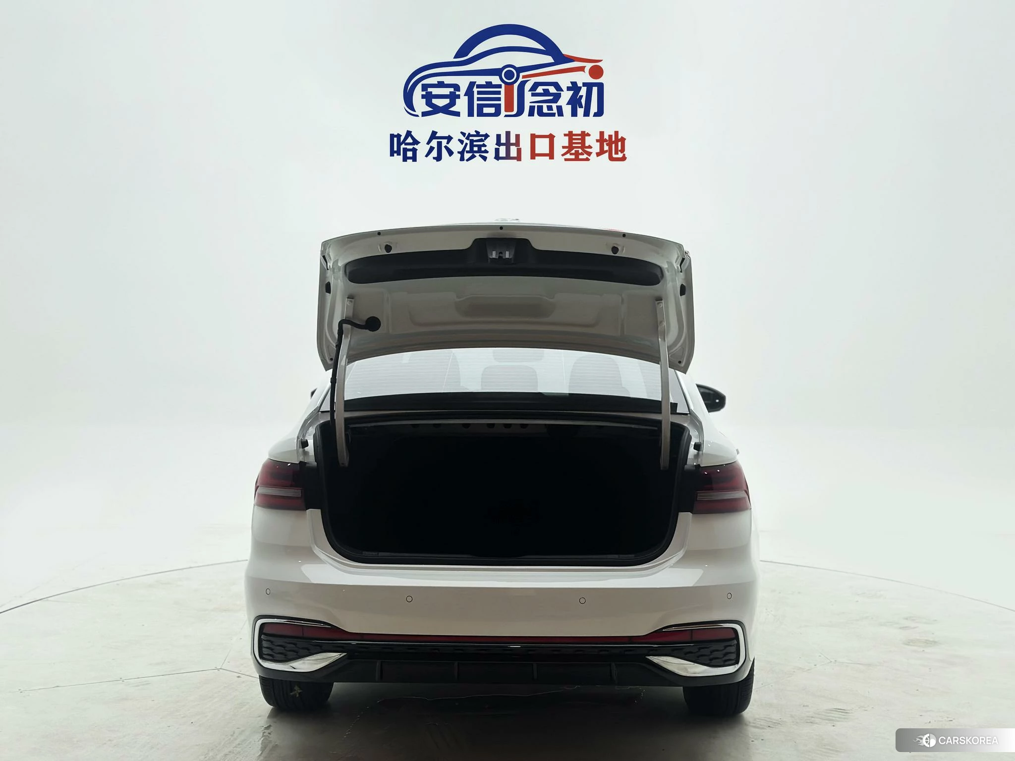 Volkswagen Lavida id 4504687 из Китая 14