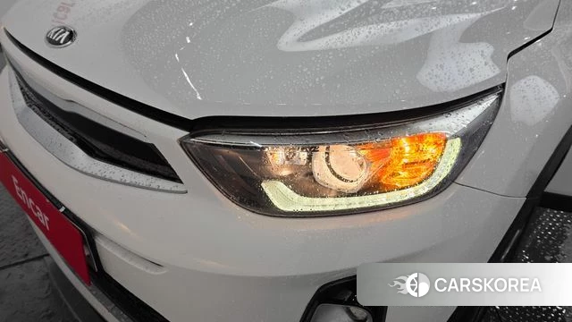 Kia Stonic id 4351244 из Кореи 14