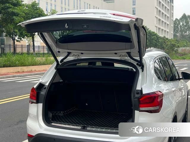 BMW X1 id 4329026 из Китая 14