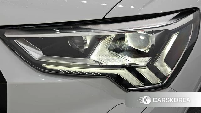 Audi Q3 (F3) id 4479967 из Кореи 14