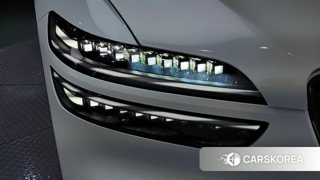 Genesis GV70 id 4767764 из Кореи 14