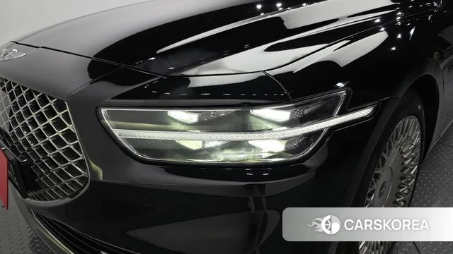 Genesis G90 id 4780016 из Кореи 14