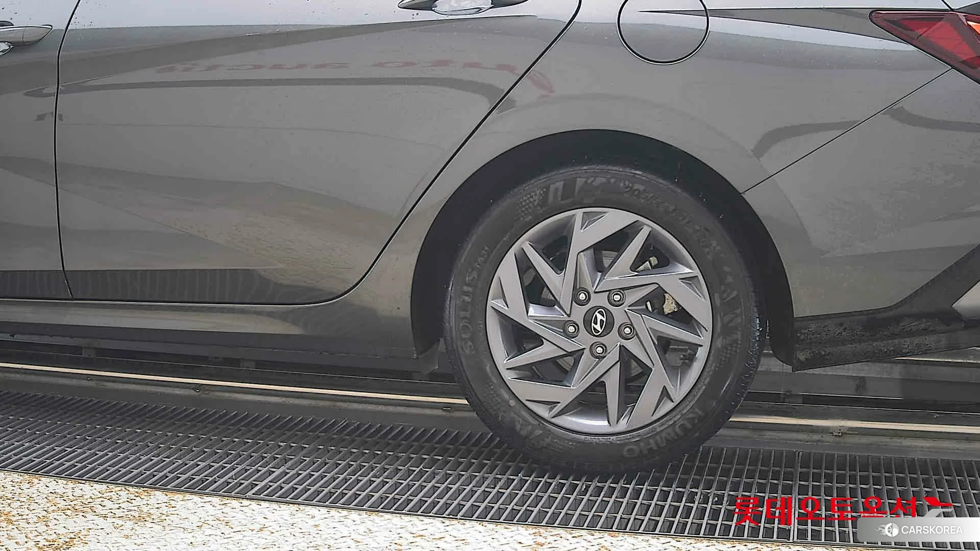 Hyundai Avante id 4902570 из Кореи 14
